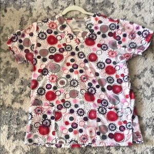 Women’s scrub top